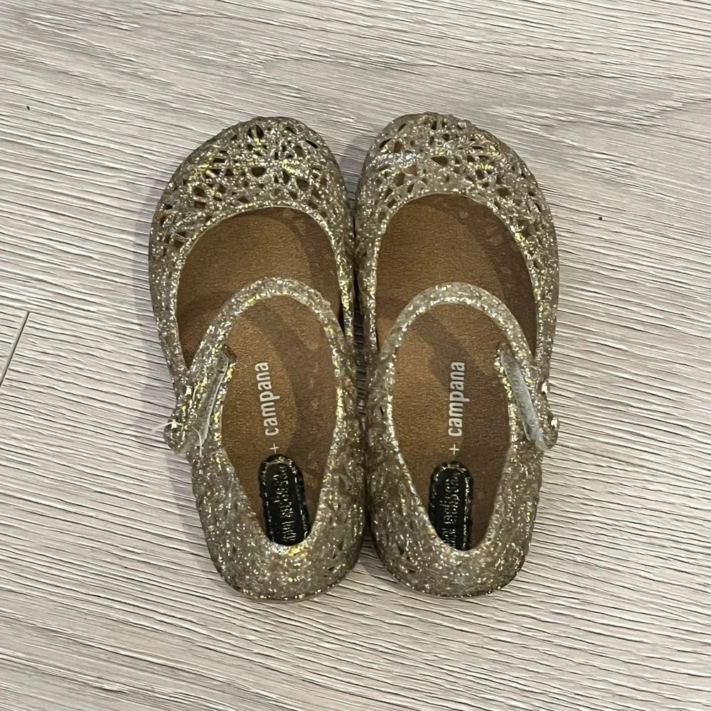 Mini Melissa Campana - Picture 2 of 3